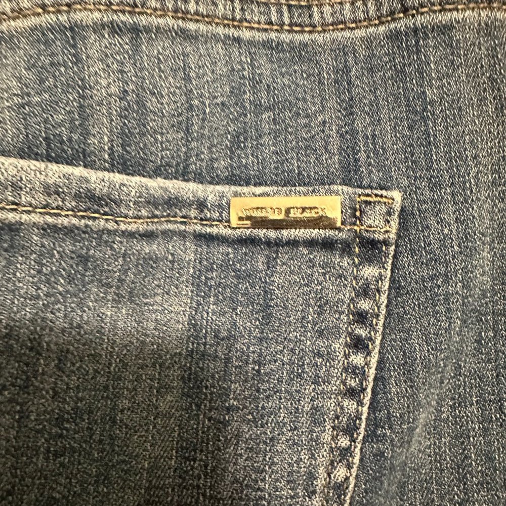 WHBM Jeans - Picture 5 of 7